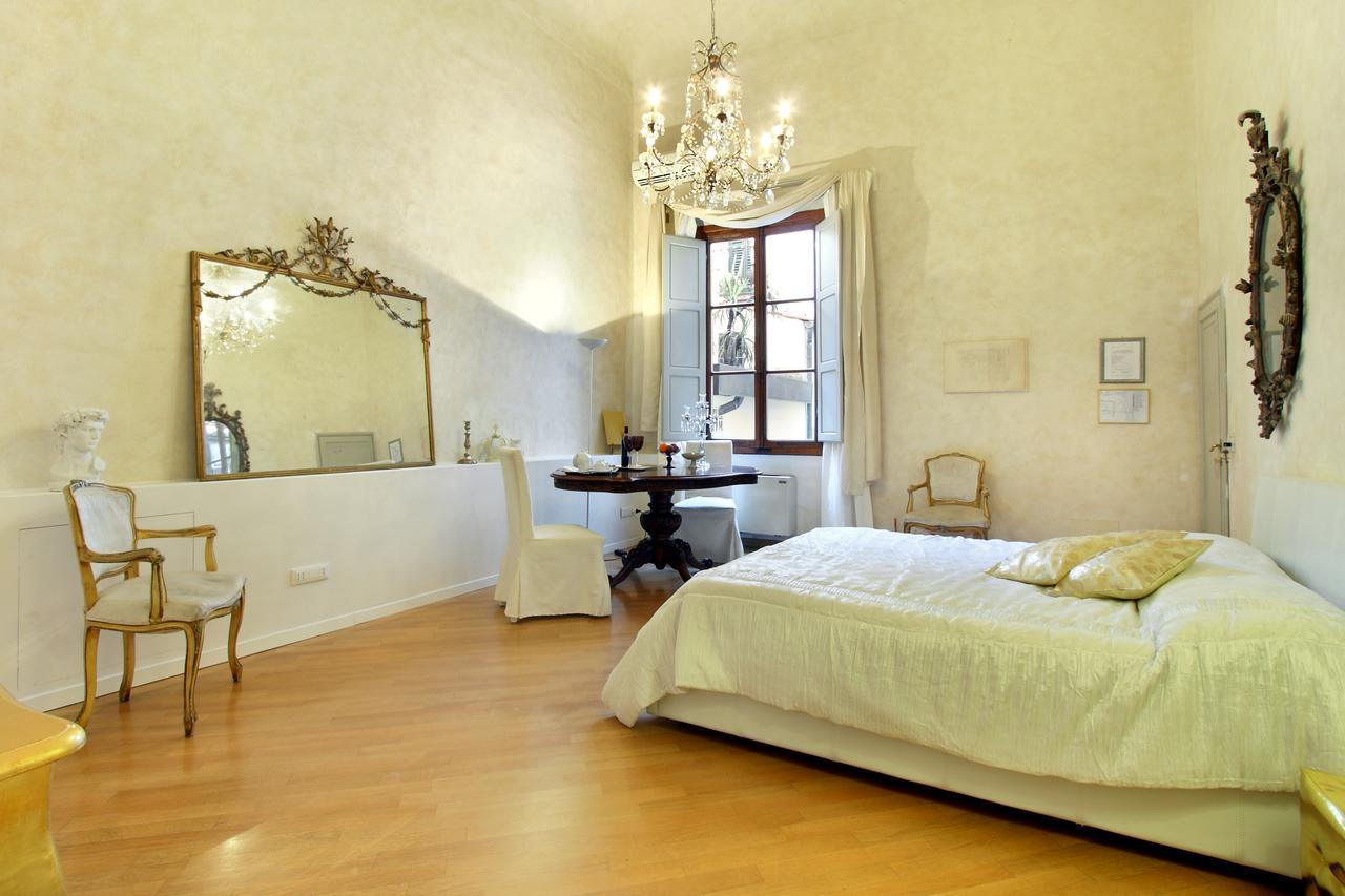 Palazzo Tolomei - Residenza D'Epoca Флоренция Экстерьер фото